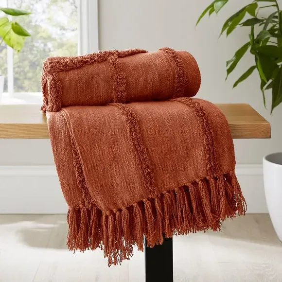 Curves Throw Blanket with Tassels - Terracotta