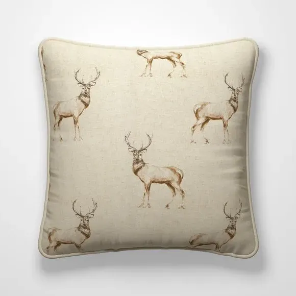 Cushion Cover with Deer Design - Spey Deers