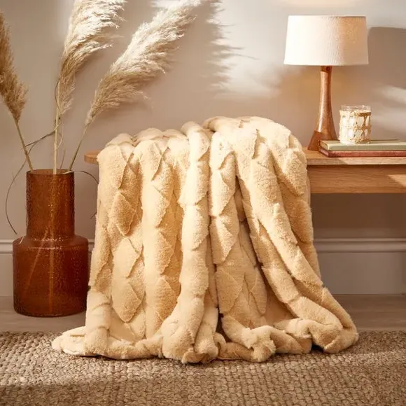 Diamond Throw Blanket - Sand, Faux Fur