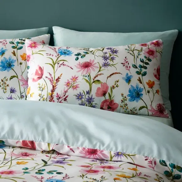 Ditsy Duvet Cover Set - Soft Blue, Matte Satin