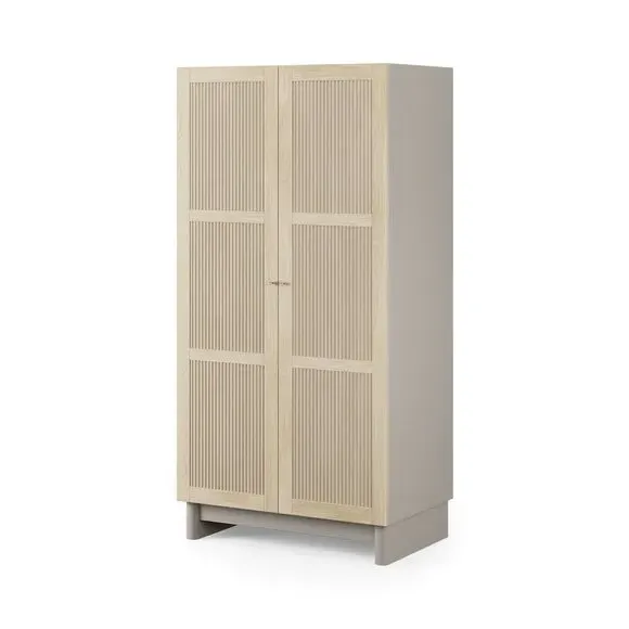 Double Wardrobe with Gold Handles - Light Oak