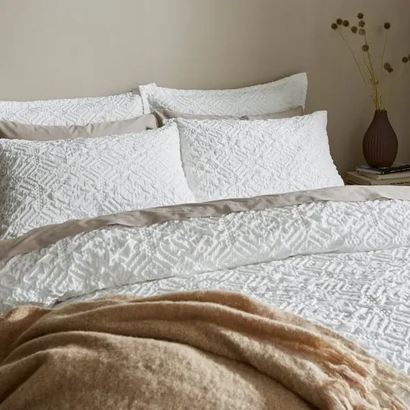 Duvet Cover & Pillowcase Set - White, Microfibre