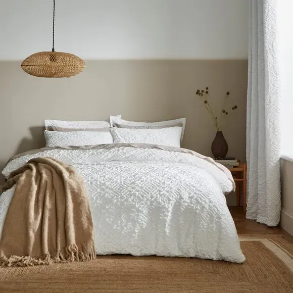 Duvet Cover & Pillowcase Set - White, Microfibre image