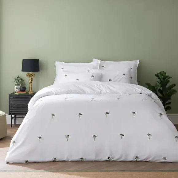 Duvet Cover Set with Embroidery - Green, Polyester