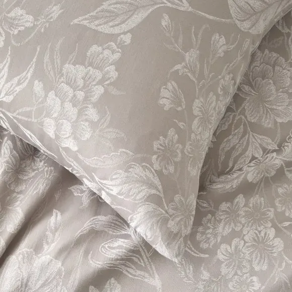 Duvet Cover Set with Floral Design - Grey, Jacquard
