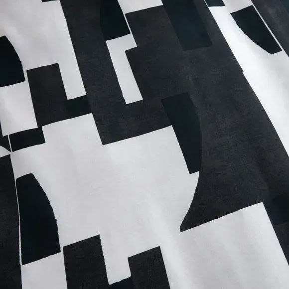 Duvet Cover Set with Geometric Design - Black, Cotton