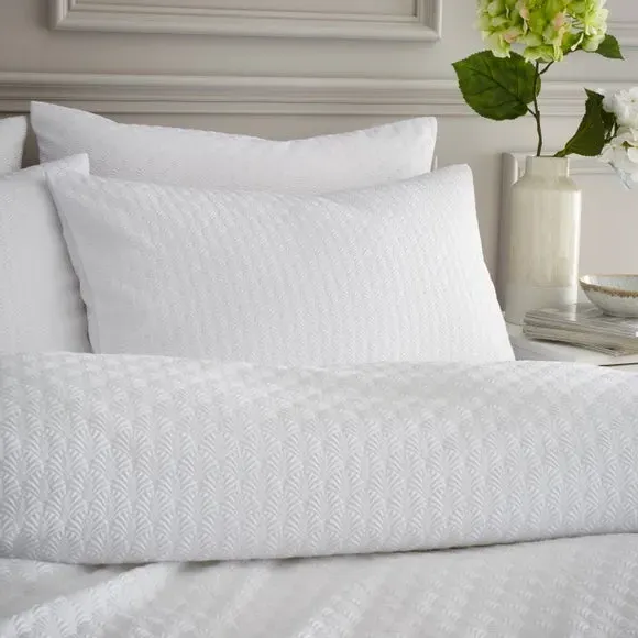 Duvet Cover Set with Pillowcase - White, Polyester