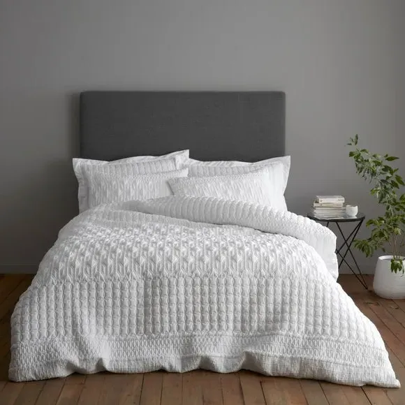 Duvet Cover Set with Pillowcase - White, Polyester