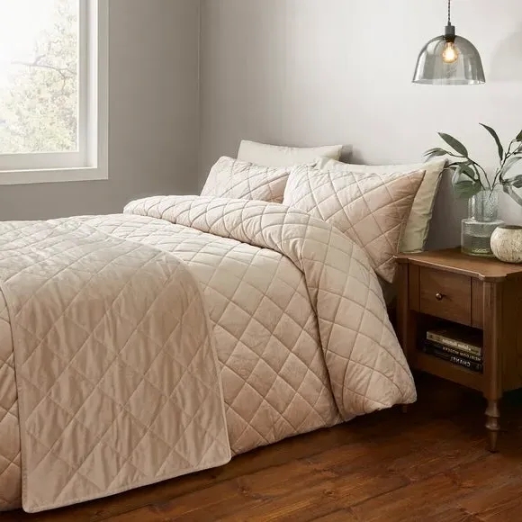 Duvet Cover Set with Pinsonic Design - Mushroom