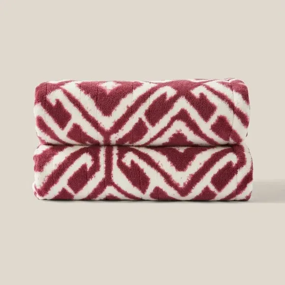 Electric Throw Blanket with Ikat Print - Red