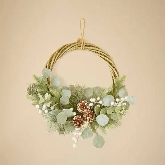 Eucalyptus Wreath - Green, Rattan
