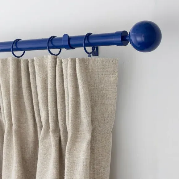 Extendable Curtain Pole with Eyelets - Blue