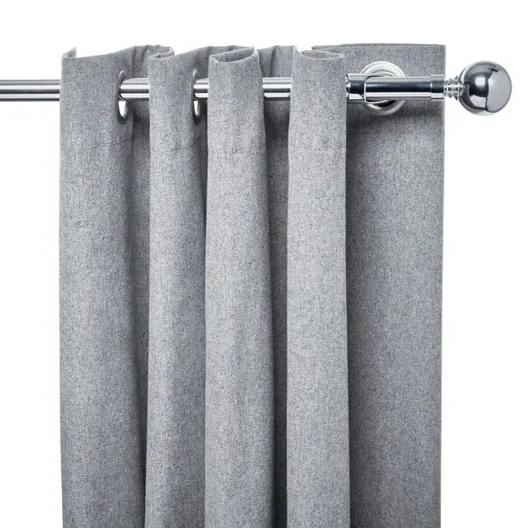 Extendable Curtain Pole with Light Block - Chrome