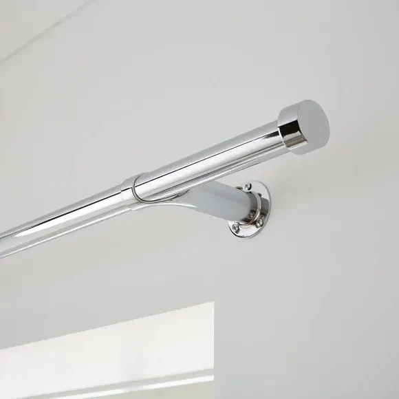 Extendable Curtain Pole with Light Block - Chrome