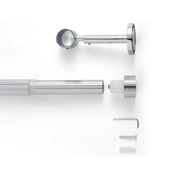 Extendable Curtain Pole with Ribbed Detail - Chrome