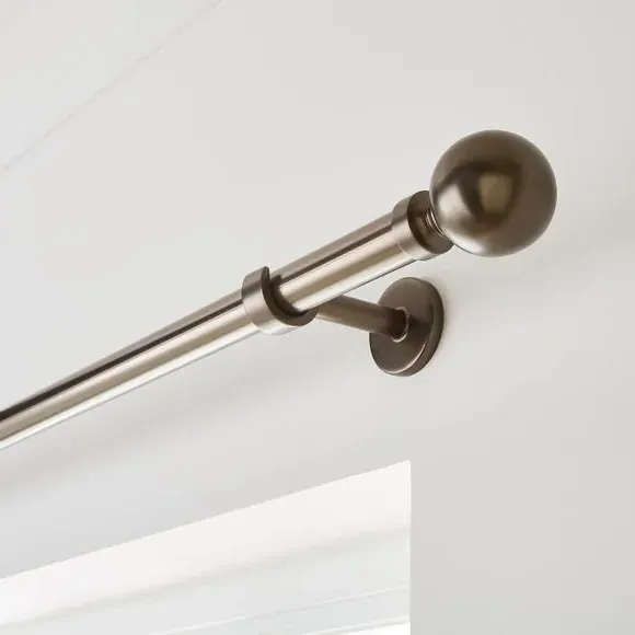 Extendable Eyelet Curtain Pole - Gunmetal, Metal