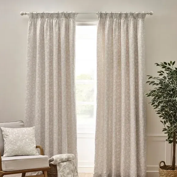 Eyelet Curtains Reversible Design - Natural