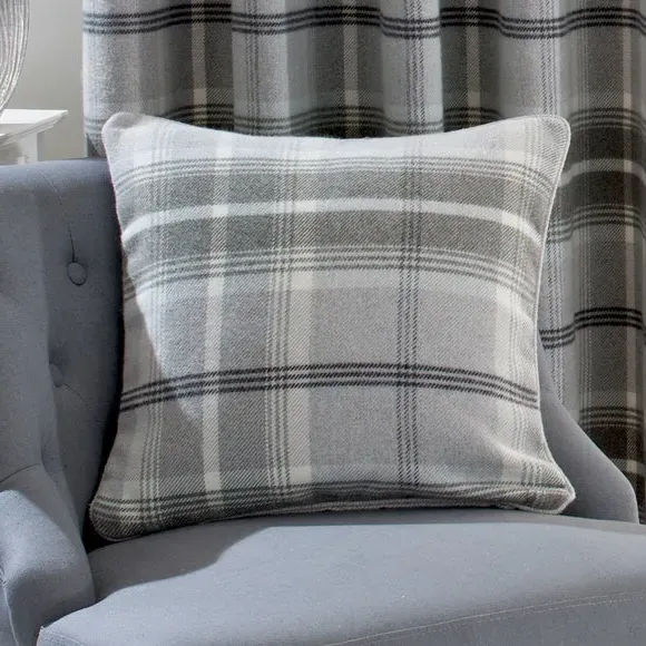 Eyelet Curtains with Check Pattern - Grey