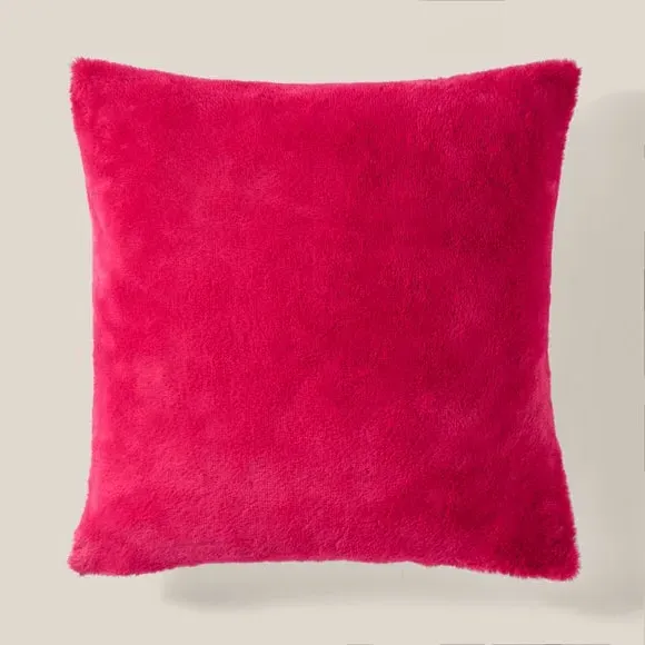 Faux Fur Cushion - Fuchsia, Recycled Polyester