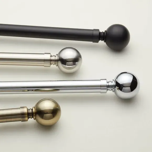 Fixed Metal Curtain Pole - Matt Black