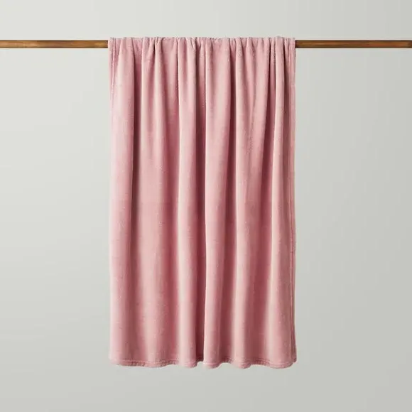 Fleece Throw Blanket - Rose, Polyester