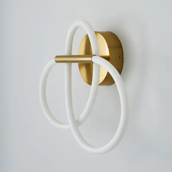 Flexi LED Wall Light - Gold, Metal