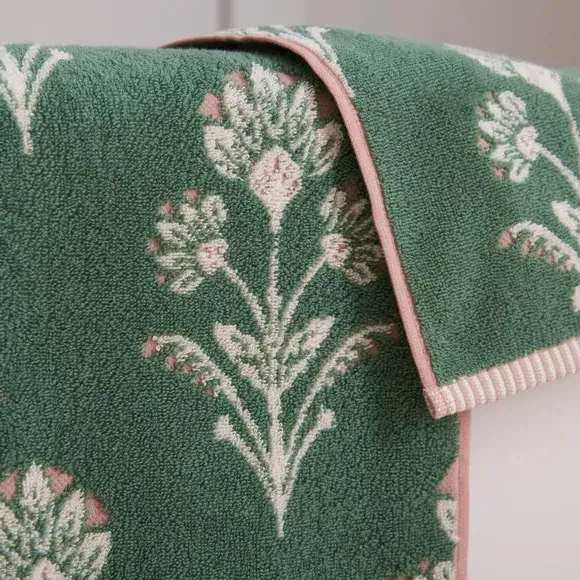 Floral Bath Towel - Green, Cotton