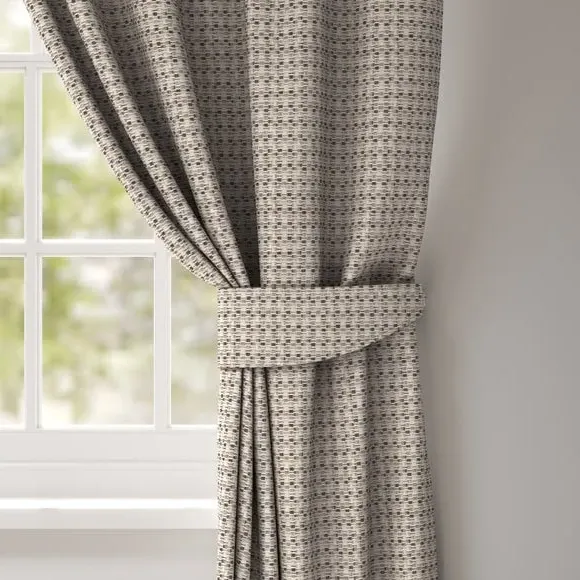 Floral Curtain Tieback - Dove