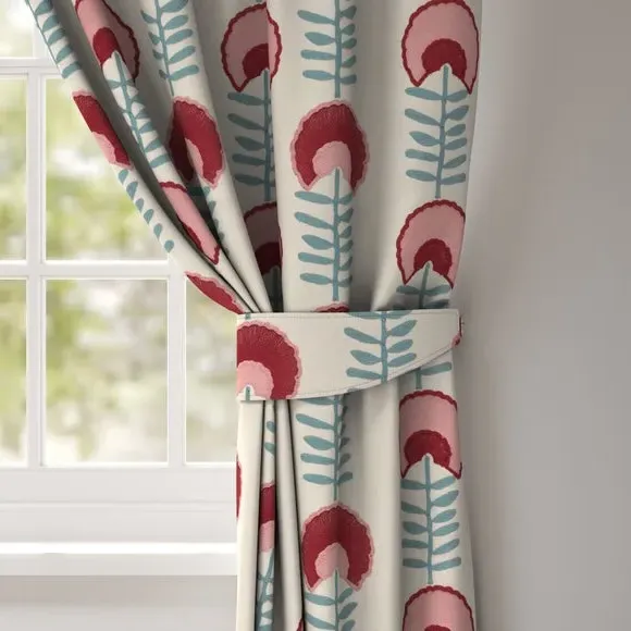 Floral Curtain Tieback - Rosso, Polycotton image