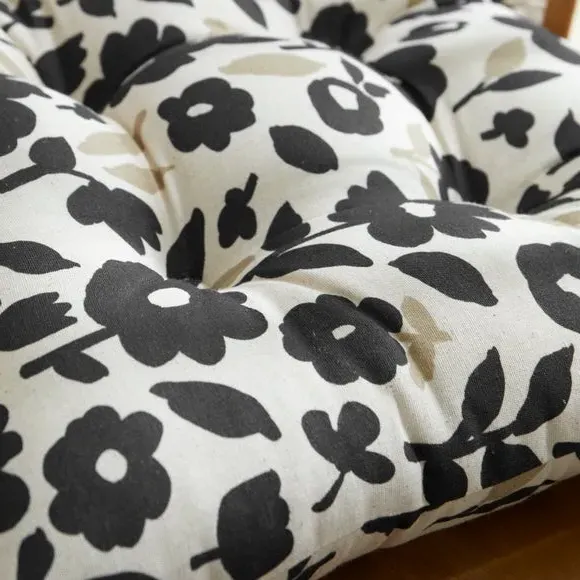 Floral Seat Pad with Ties - Black, Cotton