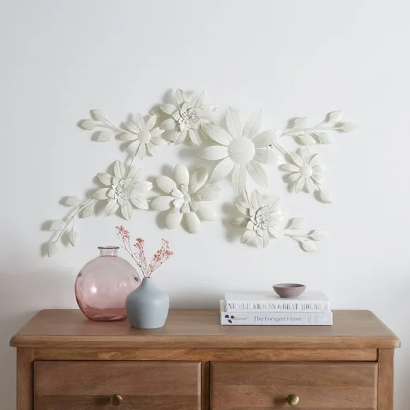 Floral Wall Art - Cream, Metal