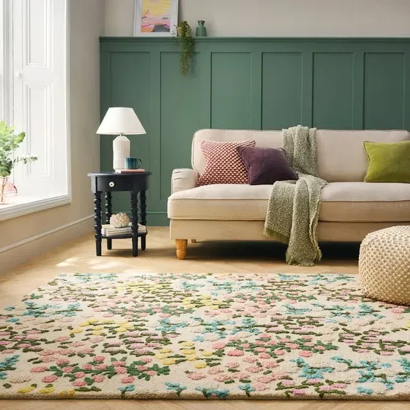 Floral Wool Rug with High-Low Pile - Ivory image
