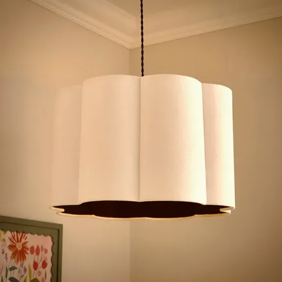 Flower-Shaped Drum Lamp Shade - White, Velvet