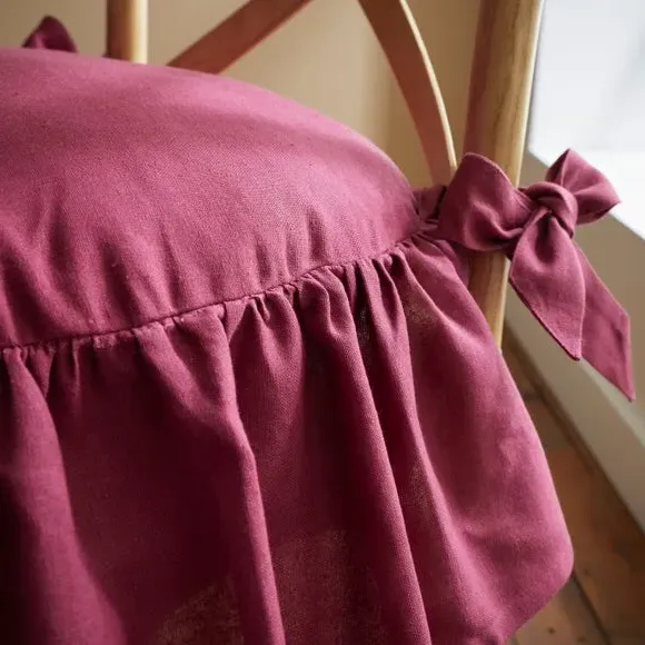 Frill Seat Pad with Ties - Berry, Cotton