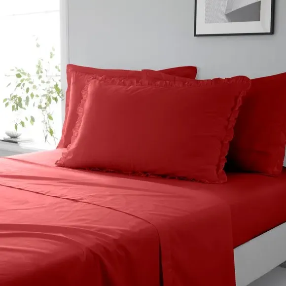 Frilled Pillowcase - Red, Cotton