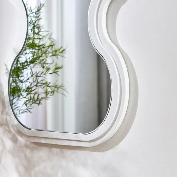 Full Length Wall Mirror Ribbed Wavy - White