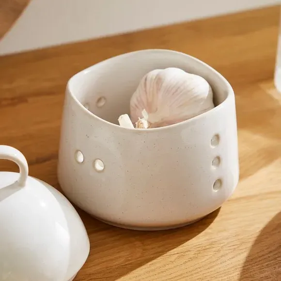 Garlic Pot with Lid - White, Stoneware
