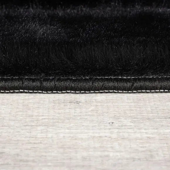 Geometric Arch Rug with Faux Fur - Black