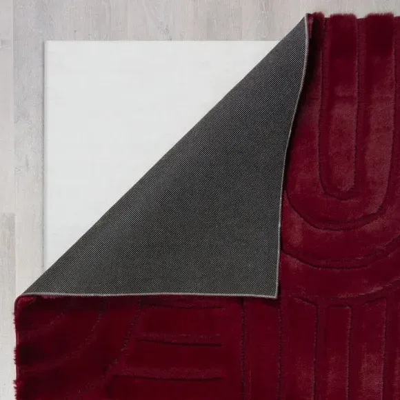 Geometric Arch Rug with Faux Fur - Mulberry