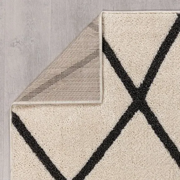 Geometric Berber Rug with Shaggy Pile - Cream, Wool