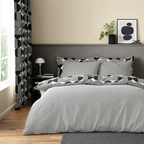 Geometric Duvet Cover Set - Black, Cotton