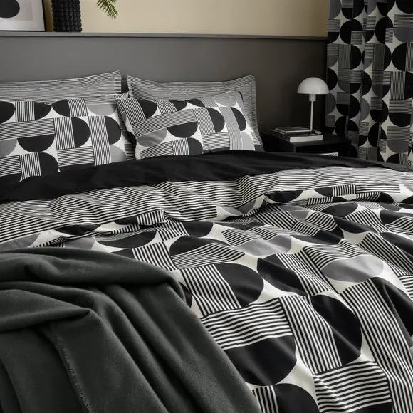 Geometric Duvet Cover Set - Black, Cotton