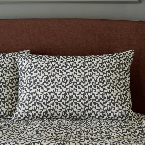 Geometric Duvet Cover Set - Black, Microfibre