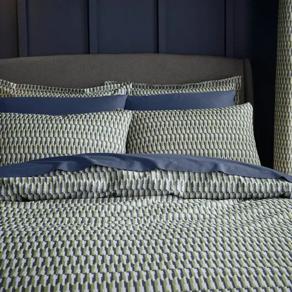 Geometric Duvet Cover Set - Green, Polycotton