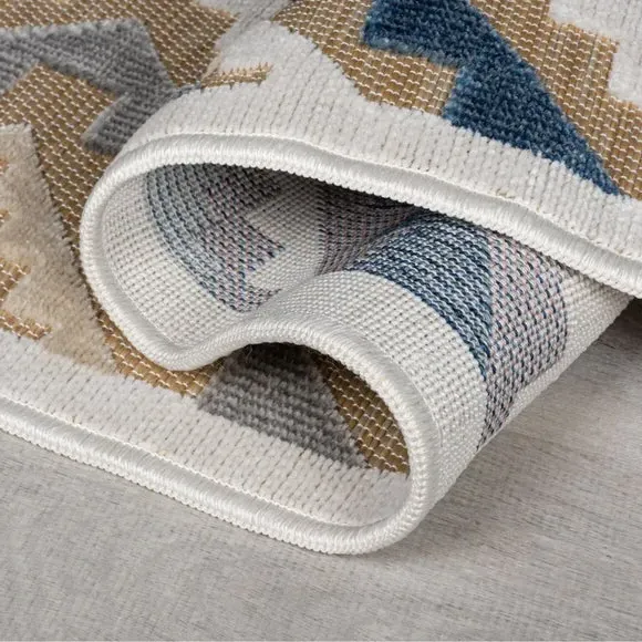 Geometric Indoor Outdoor Rug - Natural, Polypropylene
