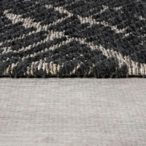 Geometric Rug with High-Low Texture - Grey