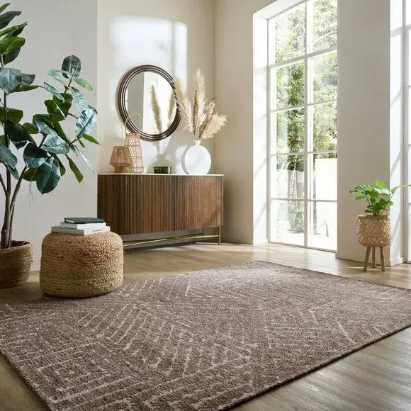 Geometric Rug with High-Low Texture - Natural