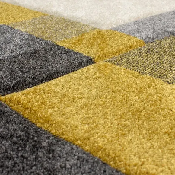 Geometric Runner Rug Hand Carved - Ochre