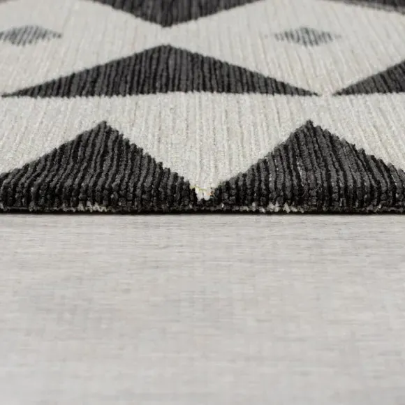 Geometric Runner Rug - Monochrome, Polyester