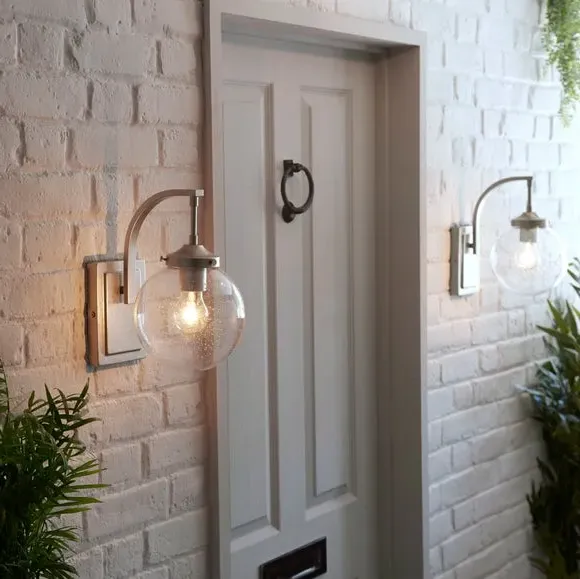 Globe Wall Light Dimmable - Gold, Metal Glass